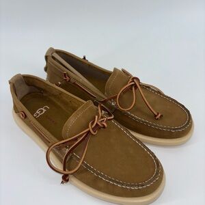 UGG Men's Tan Leather Boat Shoes new without box size 7